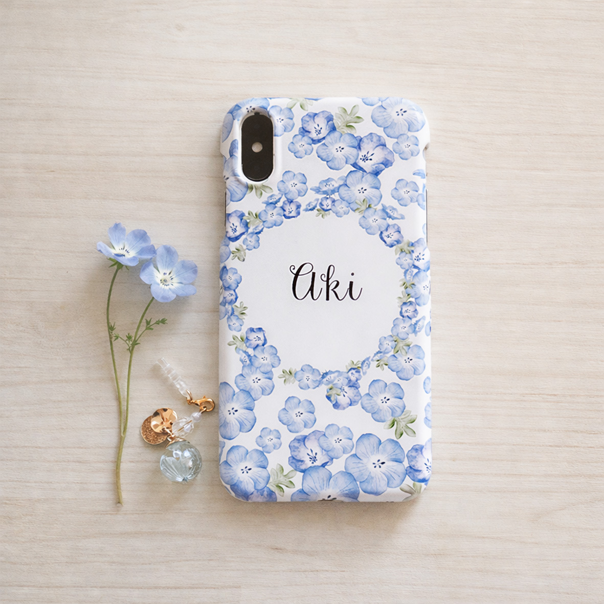 大人可愛いスマホケースの選び方｜長く使えるおしゃれデザインとは